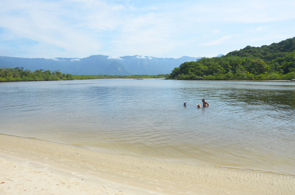 Praia de Guaratuba