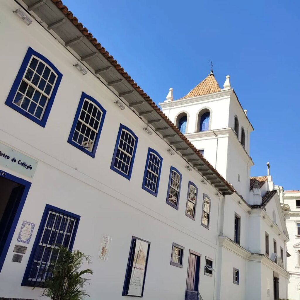 Fachada do Pateo do Collegio - dica de passeio em São Paulo