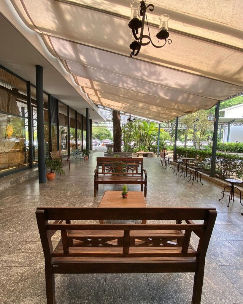 Interior do Pateo do Collegio - dica de passeio em São Paulo